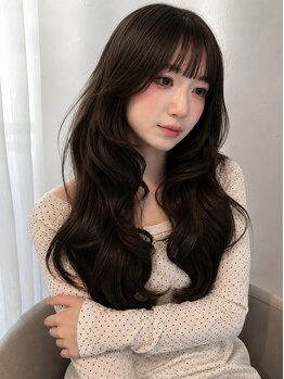 エルバイラビス 大宮(elu by lovis)の写真/女性目線の“可愛い”を提案☆韓国スタイルやブリーチなどを使ったトレンドスタイルで似合うを叶える[大宮]