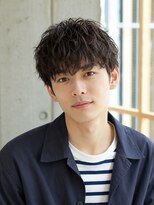 カラン エ ノエル(Calin et Noel)&nbsp;センターパートコンマヘア毛流れセンターパート束感ショート