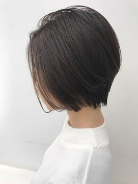 テラバイアフロートシーグラスコテージ (terra by afloat SEAGLASS COTTAGE) ショートボブ テラバイアフロート松子 二子玉川