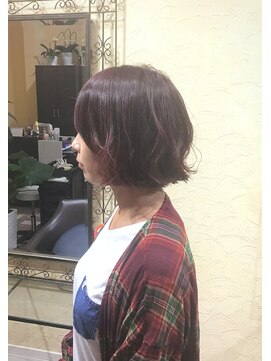 サムブリッジ(SOMEBRIDGE) ボルドーカラーのボブ【SOMEBRIDGE 亀有】