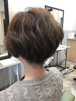 ヌーボヘアー(Nubo Hair)&nbsp;襟元スッキリボブ。