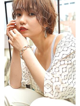 ネウィベルシア 名駅(newi belsia) 大人可愛い20代30代40代小顔ワンサイドショートボブ丸み前下がり