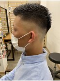 【cuzKLUB】バーバースタイル スキンフェード×濡れパン［池袋］