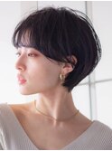 ショートボブ 大人可愛い 美シルエット 青山 表参道 30代40代