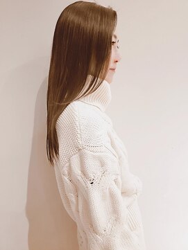 トップヘアー ガーデンヴィラ 安城(Garden Villa) 毛先まで艶ストレートロング/ニュアンスカラー/ことりベージュ