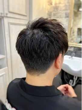 ミリオンバックス 上野(Million Bucks) ツーブロックショート<理容室>/京成上野/御徒町/上野]