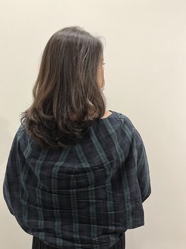 ゼンドットカラスマ(Zen.karasuma) アッシュカラー