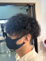 コワファーストナガサキシャンプーボーイ(COIFF1RST NAGASAKI SHAMPOO BOY)&nbsp;波巻きパーマ　メンズマッシュ