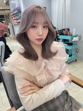 ボタン シブヤ(VOTAN SHIBUYA) 前髪/顔まわりカット/くびれヘア/韓国ヘア/ブリーチありWカラー