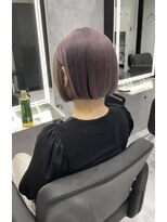 シーエスメイド バイ シャチュー 大須店(CS made by SHACHU)&nbsp;ラベンダーグレージュ/ホワイトグレー/ボブ/切りっぱなし