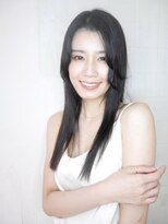 シュシュ(shushu)&nbsp;艶髪ストレートロング『有海一生』/髪質改善/顔まわりカット
