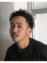 チルチェア 吉祥寺店(CHILL CHAIR) ツーブロック×ツイストパーマ<吉祥寺><バーバー><理容室>