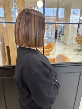 ラ ブーケ 中川中島店(La Bouquet) アンブレラカラー×切りっぱなしボブ