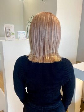 アビエクレール 河内花園(abije claire) 桜色外ハネミディ【河内花園/髪質改善/白髪ぼかし】