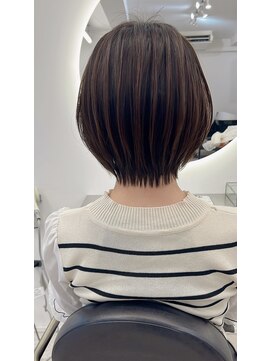 メルバイグラフ 梅田(mel by GRAFF) ショートカットxひし形ショートボブ×前髪あり20代30代40代