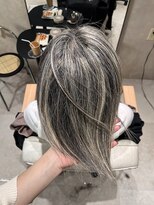 エラ(ere) 抜きっぱなし白髪ぼかしハイライト バレイヤージュ 白髪染め