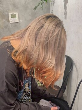 アポロ 横浜駅店(apollo) xバレイヤージュ/ホワイトグレージュ/レイヤーカット