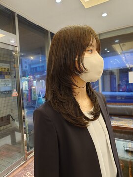 ブロッサム ひばりヶ丘(Blossom) long layer　ハッシュカット◎顔周りレイヤー×暗髪グレージュ