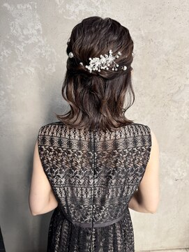 コトナ(kotona) 【ハーフアップヘアアレンジ】結婚式ヘアお呼ばれヘアリボンヘア