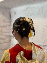 ヘアーアンドメイク カリーナ 馬込沢店(Karina)&nbsp;カチモリシニヨンヘアー