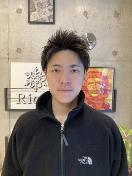 リッカ(Ricca) アップバングショート