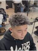 メンズパーマホワイトメッシュツイスト