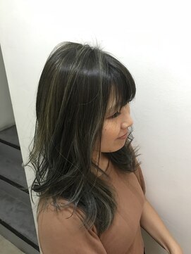 パティオンツー(PATIONN2) ☆オススメブルージュ3Dハイライトカラーセミロングスタイル☆