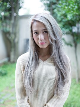 美容室チック 大島店(chic) ホワイトシルバーカラー【大島】