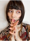 ショート　/　ボブ