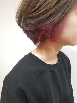 ビグディーサロン(BIGOUDI salon mukonosou) ショート×インナーカラー