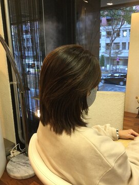 アプローズ(Applause) カラー(アヴェダ)・ハイライト・Cut