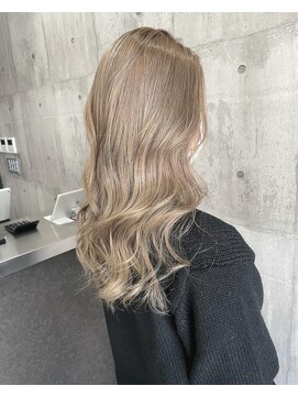 リッシュ(RISH) 韓国/インナーカラー/ミディアム/20代/30代/ボブ/和歌山#T8QS