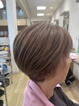 キアーロ ショートボブ