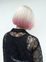 ロックス バイ マグ 松本(rocks BY MAG)&nbsp;ホワイトカラーピンクカラーブリーチケアブリーチボブ