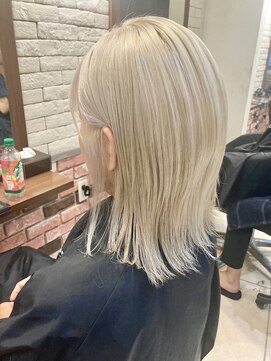 ルシクラージュ 武蔵小杉店(Recyclage) ハイトーンボブ