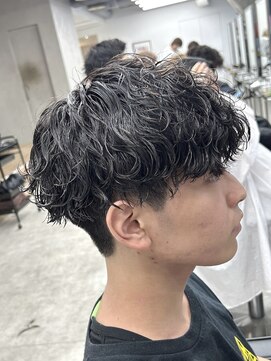 ラヴィズムバイフィフス(LUVISM by fifth) 波巻きツイストスパイラル波打ちパーマフェザーパーマ/新潟