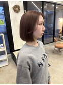 ピンクベージュ×ミニボブ