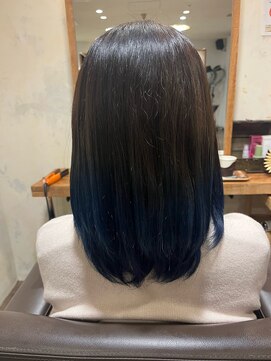ビフィーノ ルーチェ 川西能勢口駅中店(bifino luce) Blue gradation