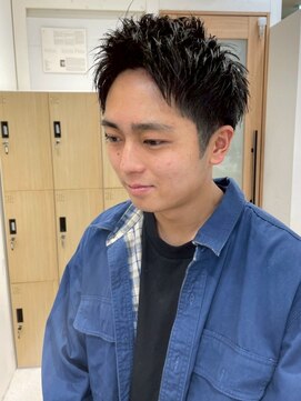 ハニー 町田(HONEY) アップバングショート/スパイキーショート/ブルーブラック/黒髪