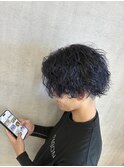 スパイラルパーマ　ブルーブラック　ダークネイビー