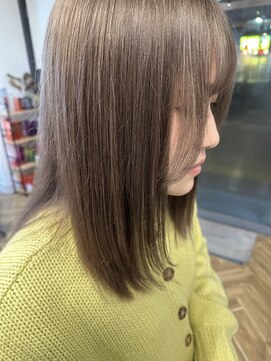 エルア(elua) ナチュラルベージュ