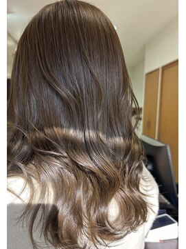 エメ(EME) オリーブカラー オリーブベージュ