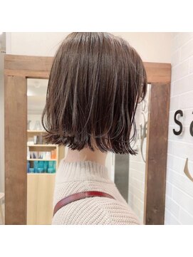 サンドレオ 新宿店(sand Leo) オリーブグレー/ブリーチなし/マロンベージュ/黒髪/小顔/新宿