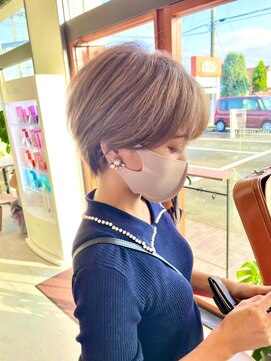 ヘッズファクトリー 本店(HEADS FACTORY) ショートスタイル