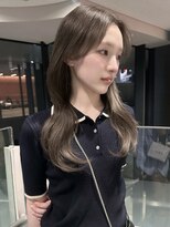 アクシス ナゴヤ(AXIS NAGOYA)&nbsp;ワンホンレイヤー/ミルクティーブロンド/ダークブルー/名古屋駅