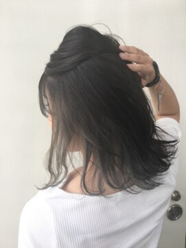 ジーナ 福岡天神(Zina) インナーカラー◎ミルクティーグレー◎