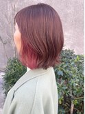 くびれボブ ピンクインナーカラー イヤリングカラー