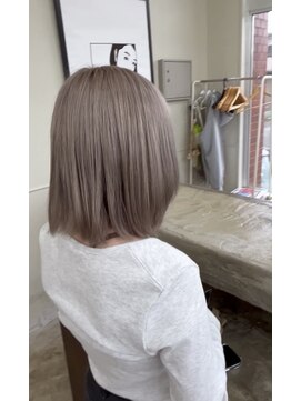 アミーリットルアットタクマ(amie:L at takuma) ミルクティーグレージュ