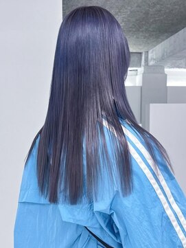 イロウ 天神大名店(IROW) ネイビーカラー　ダブルカラー　ブリーチ【天神大名】