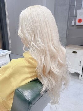 デイズ(days) ハイブリーチ/ホワイトブロンド/ハイトーンカラー　金髪DAYS